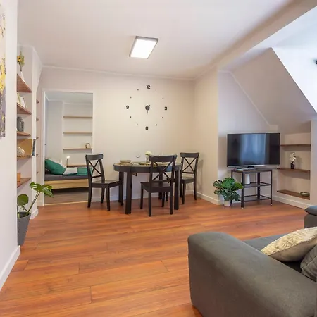 Podniebny Apartament Битом Екстер'єр фото