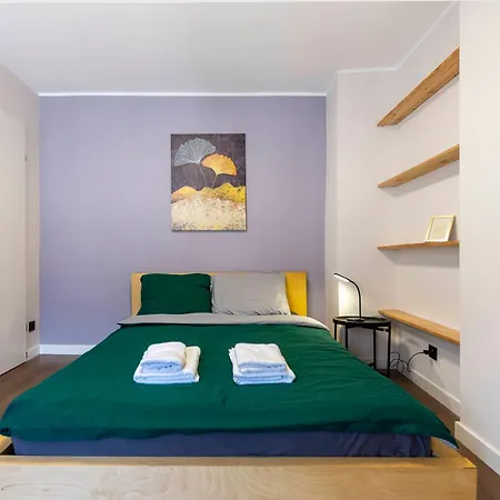 Podniebny Apartament Битом Екстер'єр фото